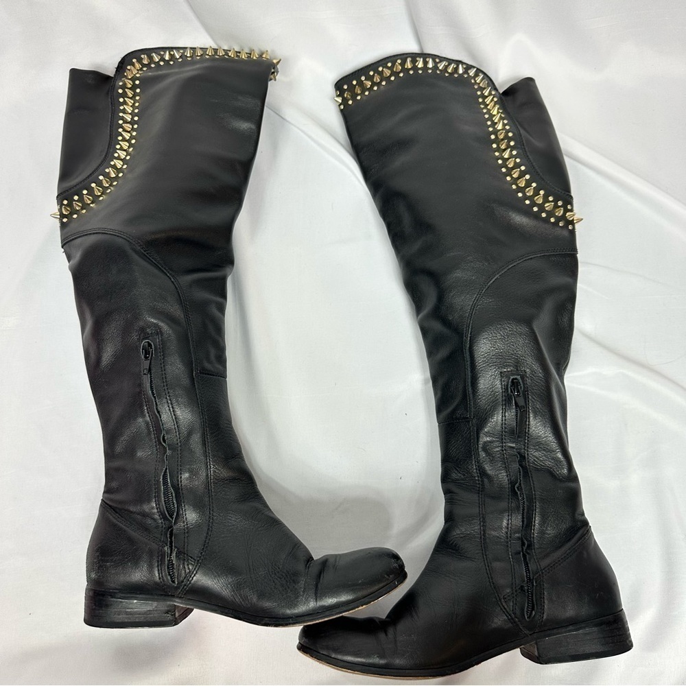 Host Pick 💫 Betsey Johnson Knee High Black Leather Boots in Size 8.5 - Picture 5 of 10